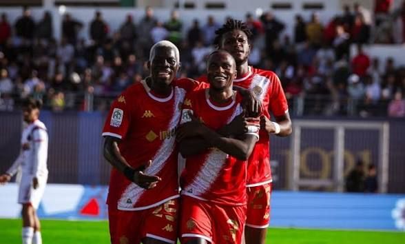 ديربي البيضاء..الوداد يفوز على الرجاء الرياضي بهدف نظيف