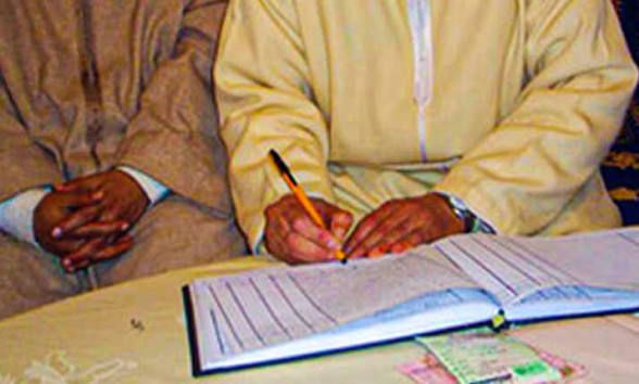 المحكمة الدستورية ترفض مطلب الاكتفاء بعدل واحد وإلزامية عدلين معا في التوثيق