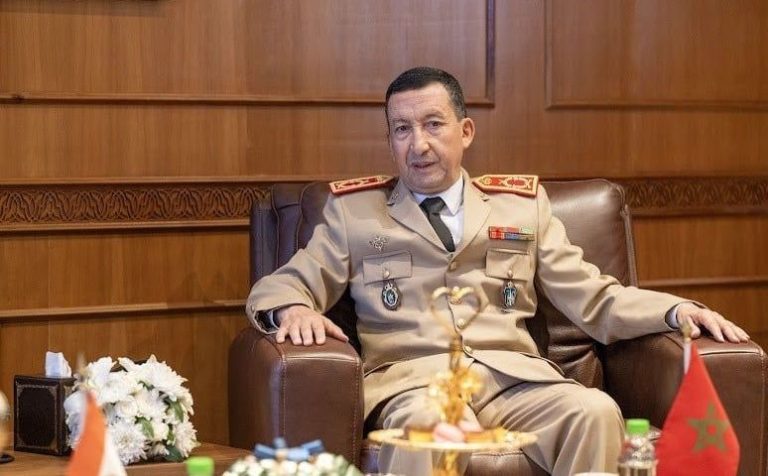 المفتش العام للقوات المسلحة الملكية يقوم بزيارة عمل لمقر القيادة الأمريكية لإفريقيا في شتوتغارت